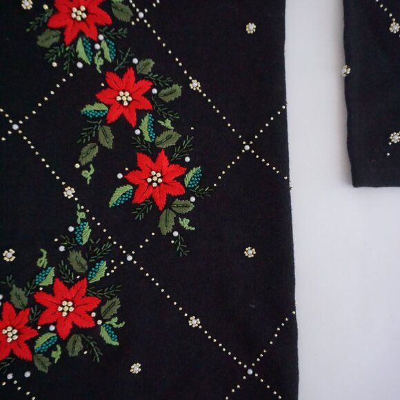 Vintage BP Design Black Poinsettia Sequin Holiday Sweater Grandmacore Boho M - Picture 5 of 9